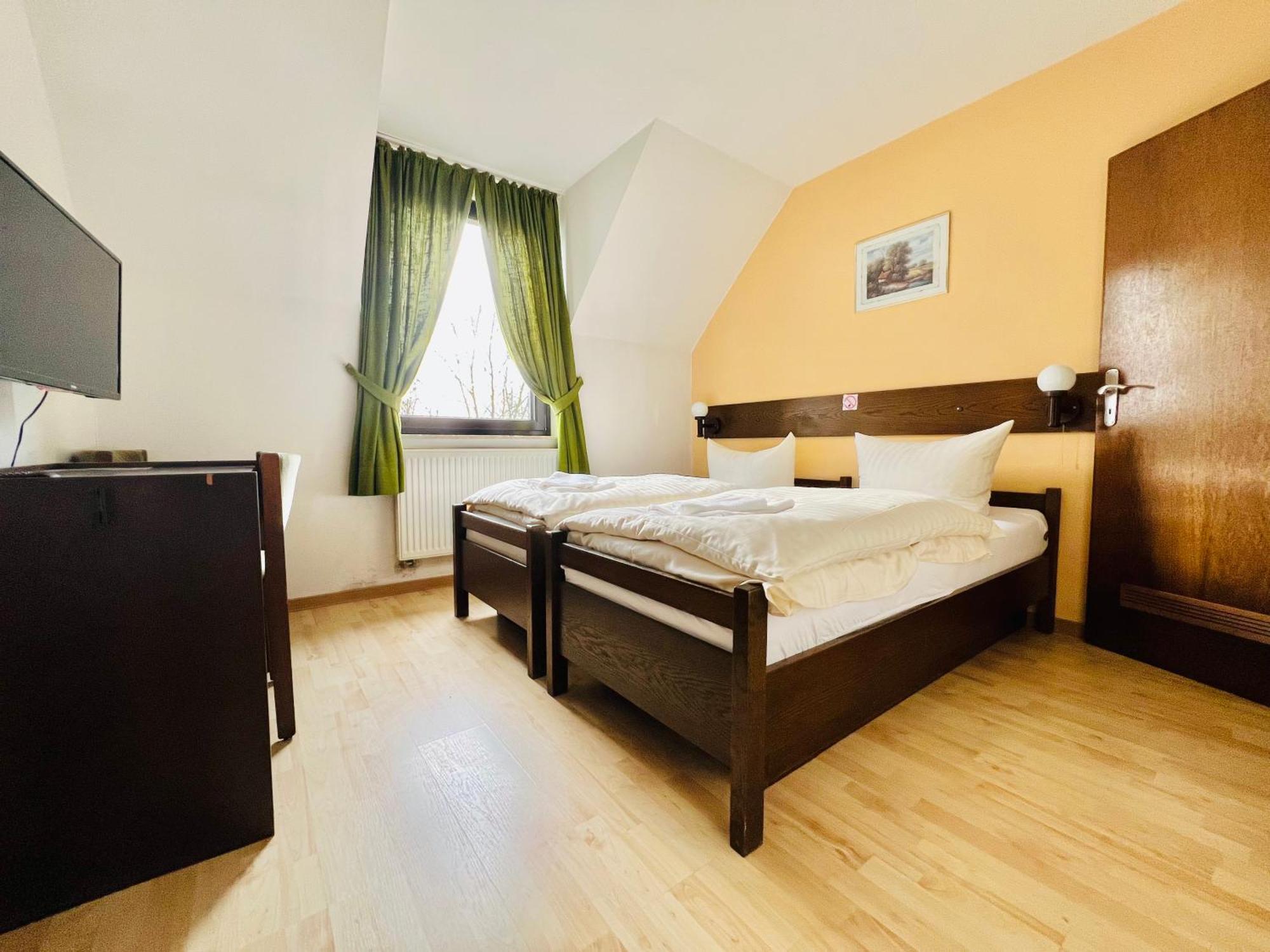 Hotel Ellermann Vlotho Buitenkant foto
