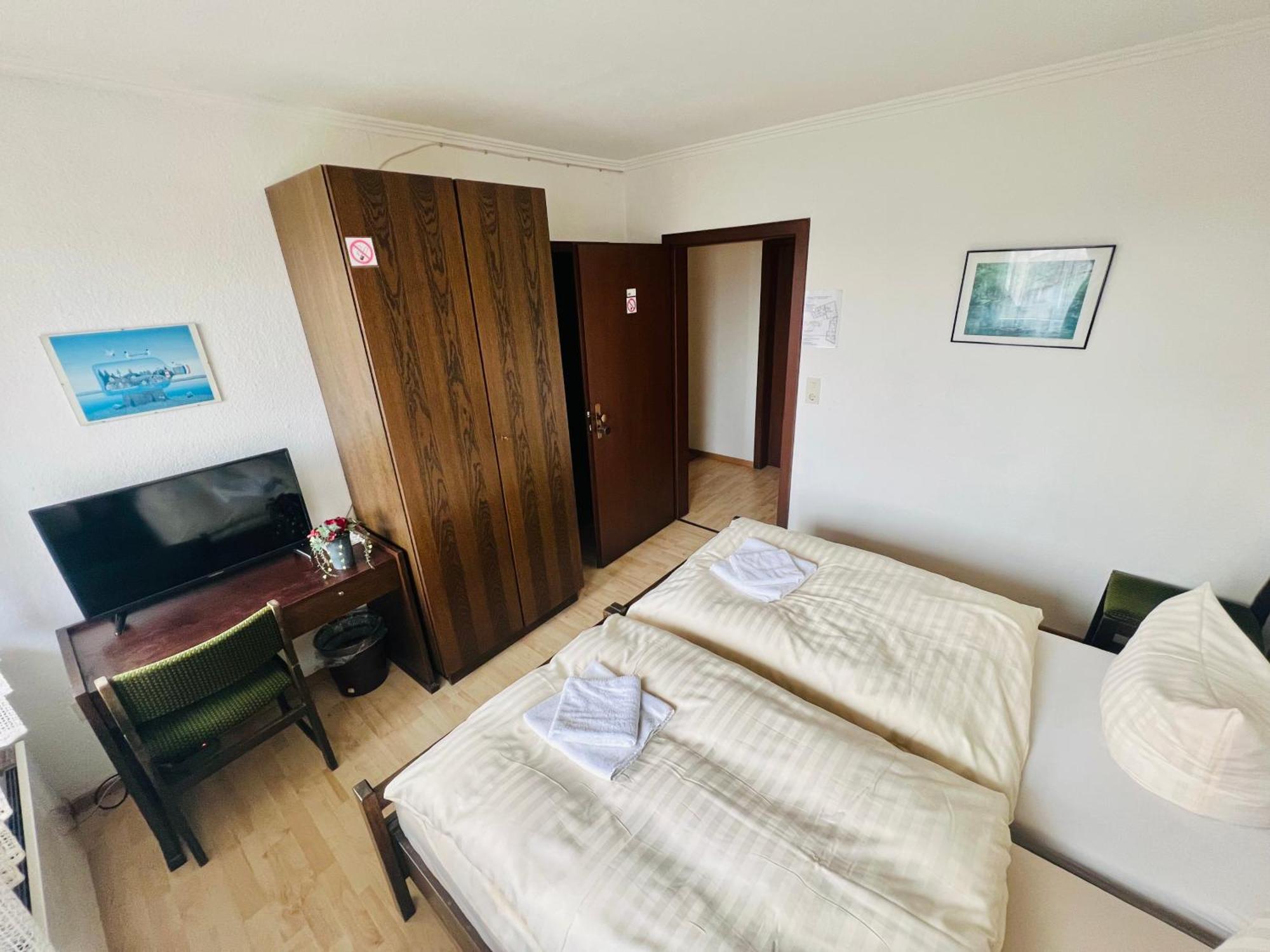 Hotel Ellermann Vlotho Buitenkant foto
