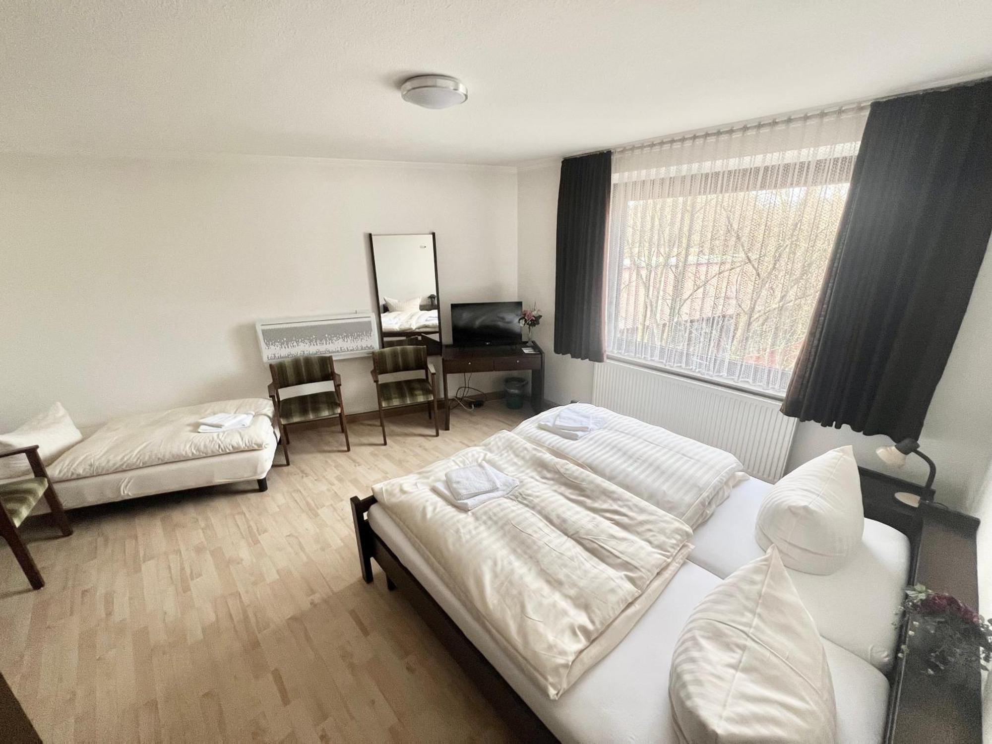 Hotel Ellermann Vlotho Buitenkant foto