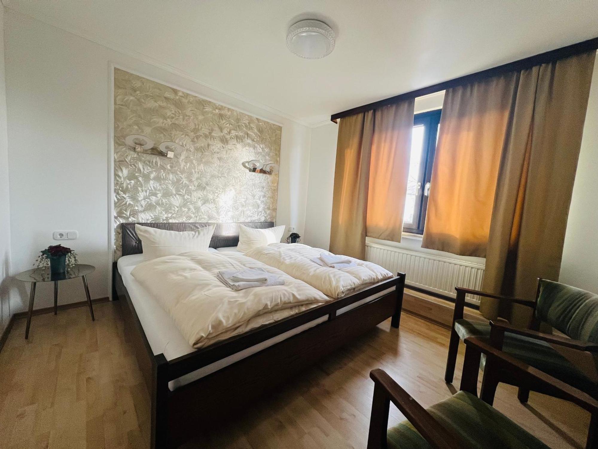 Hotel Ellermann Vlotho Buitenkant foto