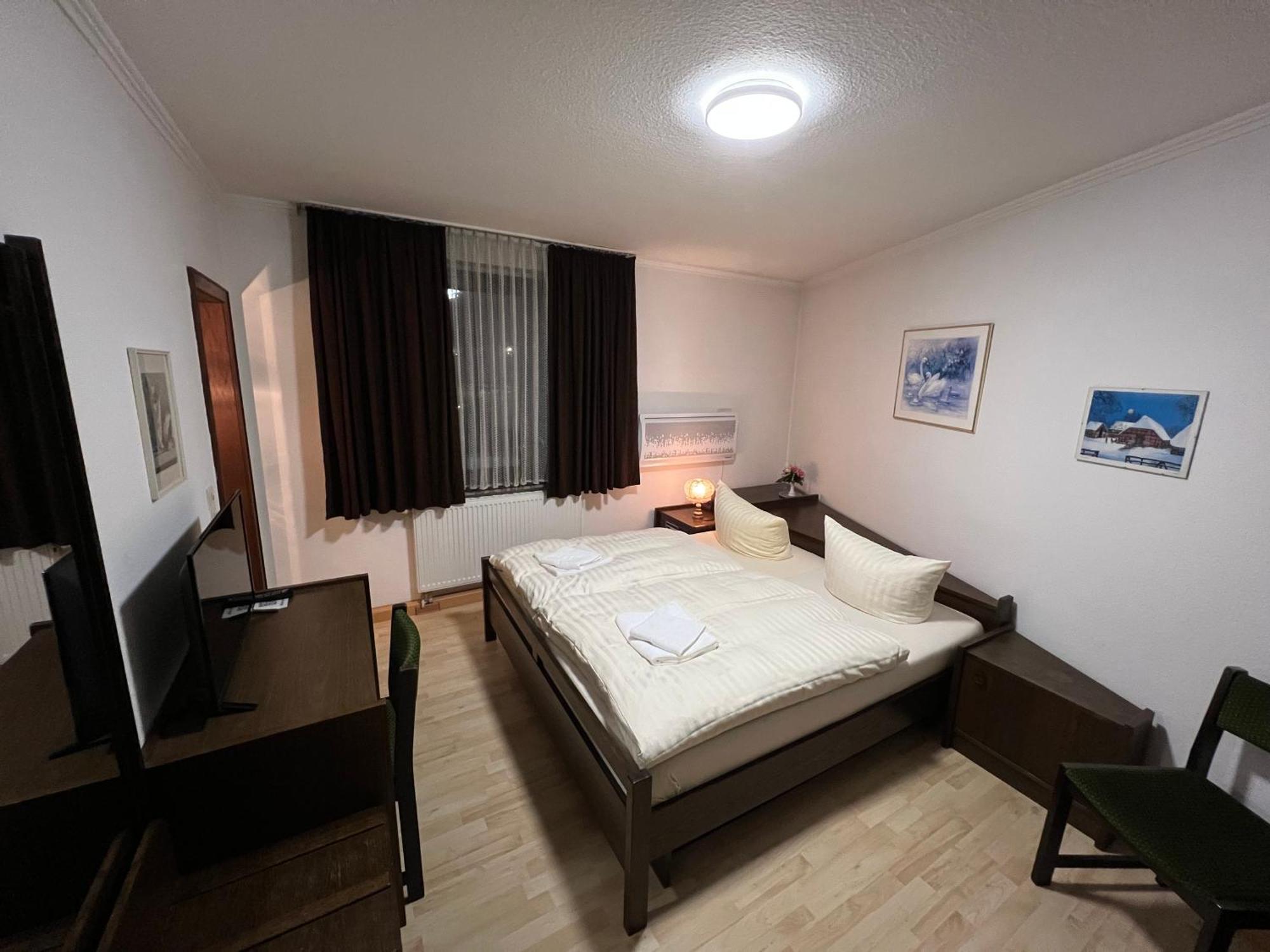 Hotel Ellermann Vlotho Buitenkant foto
